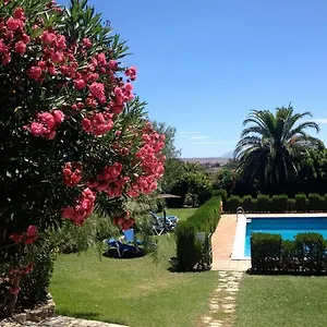 https://hotel-la-pena.es-andalucia.com