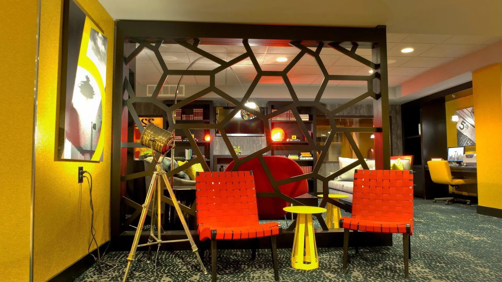 Staypineapple, Hotel Five, Downtown Seattle Estados Unidos